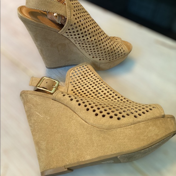 Chinese laundry meet up sling back peep toe ❤️ - Picture 4 of 4